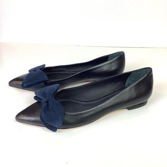 TORY BURCH NAVY LEATHER BOW LOGO POINTY BALLERINA FLATS - Picture 3 of 14